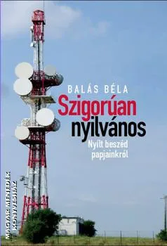 Szigorúan nyilvános